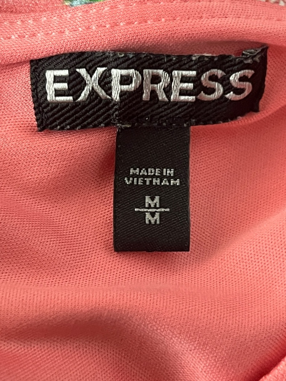 Express Pink Tropical Floral Halter Tank Top Size M - Picture 6 of 6